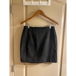 Aritzia Babaton Black Suede Skirt Size 6